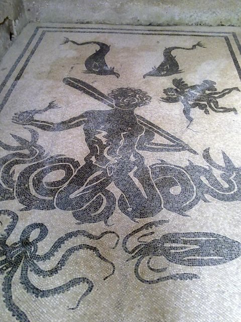 2-Hour Private Tour of the Ruins of Herculaneum - Marina level: evidence of the sudden disaster