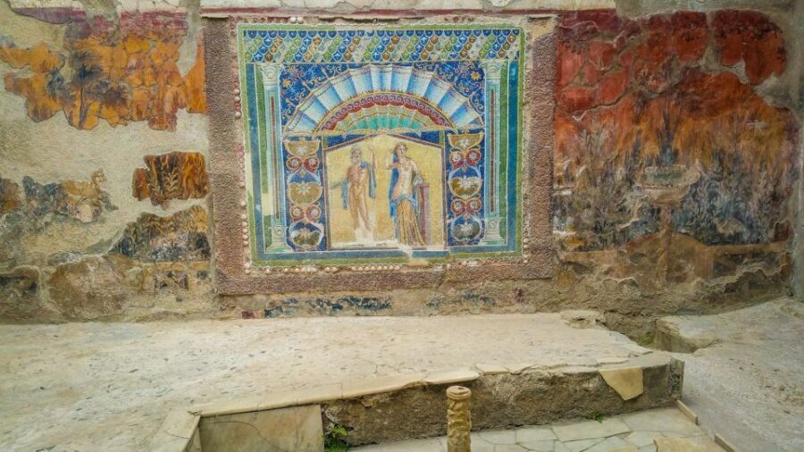 2-Hour Private Tour of the Ruins of Herculaneum - Grande Palestra (Big Gym) and the spa complex