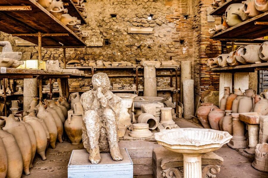 Discover Mt. Vesuvius: Private 3-Hour Tour from Pompeii - Free time at the crater: use it for views and footing