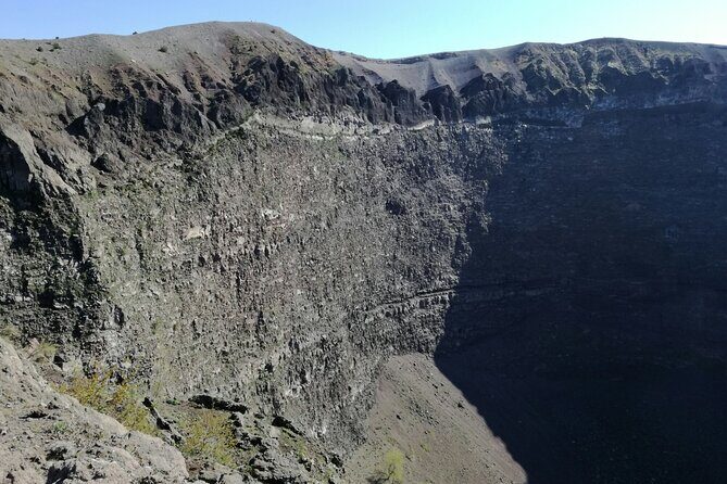 Discovering the Vesuvius - VIP tour / Small group - Weather, walking, and fitness: the real-world limits