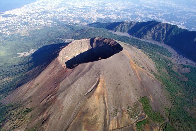 Enjoy Pompeii & Mt. Vesuvius: Semi-Private Tour from Positano - Mt. Vesuvius: The Gran Cono Crater Walk and the Gulf View