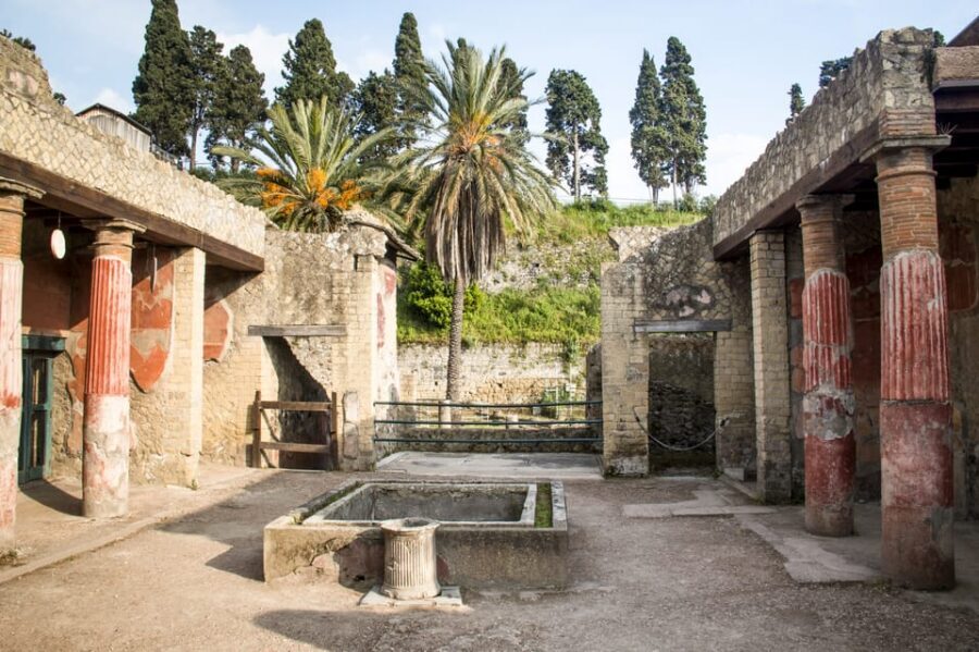 Ercolano: Herculaneum Entry Ticket with Optional Audio Guide - Timing and what to pack: your comfort plan for Ercolano