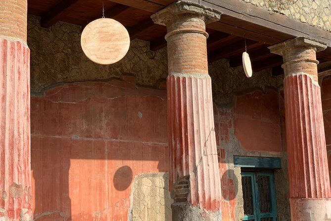 Excellence Private Herculaneum Guided Tour with an Archeologist - Decumano and the thermal baths: where the tour really sells you