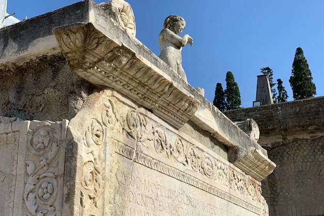Excellence Private Herculaneum Guided Tour with an Archeologist - Private attention with a small group up to 12