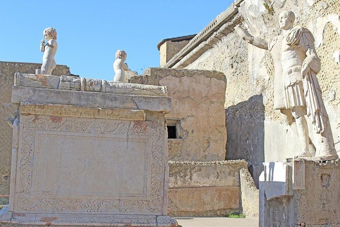 Fast Access Exclusive Private Ancient Pompeii Herculaneum & Oplontis Guided Tour - Stop 1: Scavi di Oplontis (Villa Poppea) in about an hour