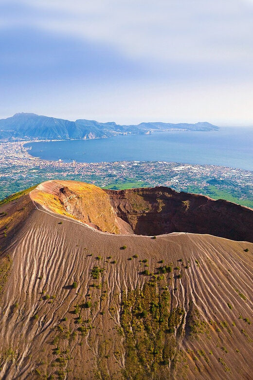 From Naples: Pompeii, Herculaneum and Vesuvius Tour - Stop 1: Vesuvius National Park for eruption views and big-sky breaks