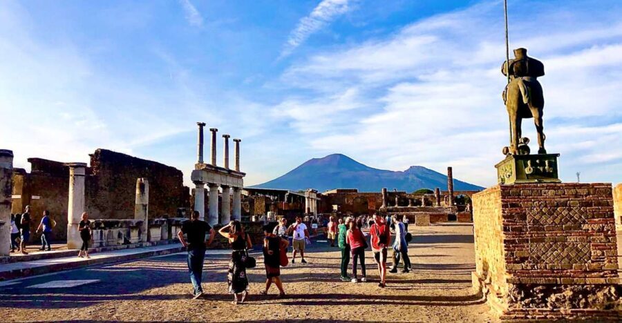 From Positano: Pompeii and Vesuvius Guided Tour - Pompeii with a guide: what you’ll actually look for