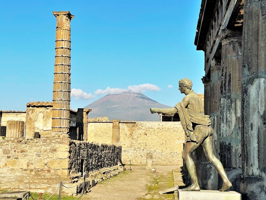 From Positano: Pompeii, Vesuvius, & Wine Tasting with Lunch - Winery Lunch and Wine Tasting: How Food Fits the Day
