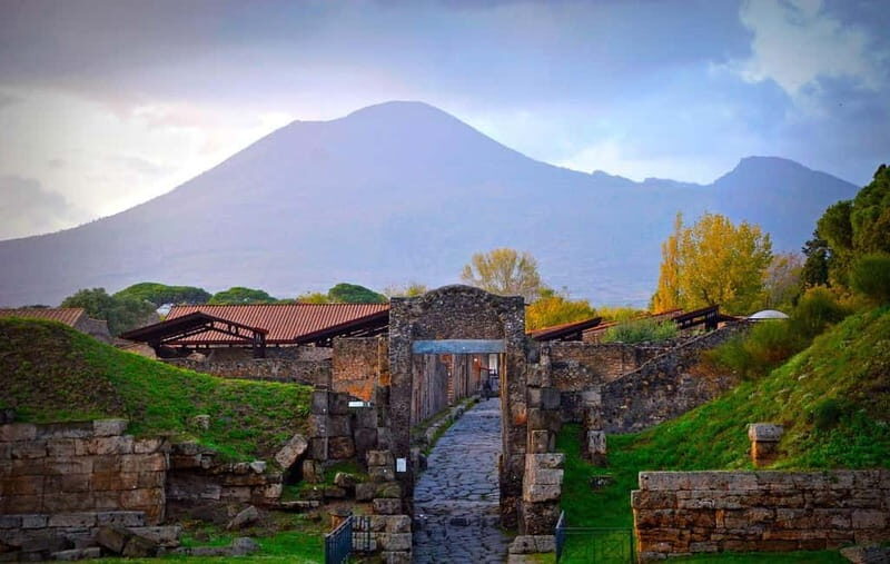 From Rome: Pompeii and Vesuvio Guided Day Trip with Lunch - The Highway of the Sun Drive: More Than Just Time on a Bus