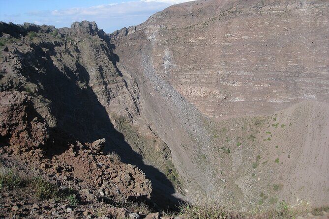 Full-Day Tour to Pompeii and Vesuvius with lunch from Naples - Lunch and water: included, but plan around the climb