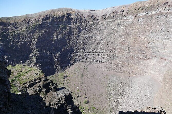Full Day Tour to Pompeii, Vesuvius and Wine Tasting - Who this tour suits best (and who should think twice)