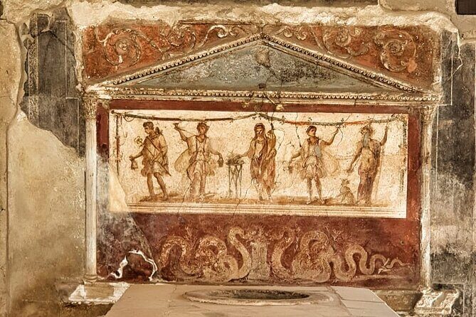 Guided Tour of Herculaneum with Lunch and Ticket Included - Why Herculaneum feels different than the usual “Pompeii comparison”