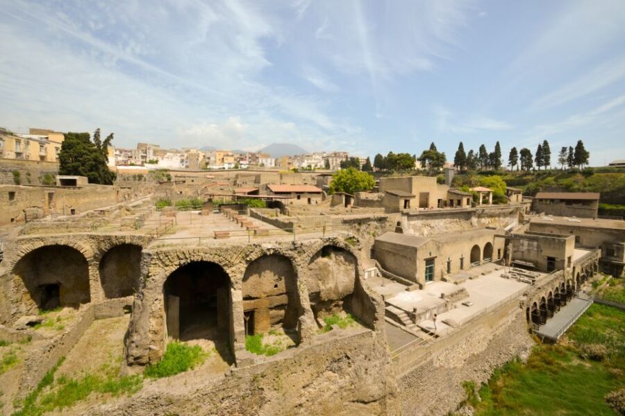 Herculaneum 2-Hour Private Guided Tour - Comfort notes: shoes, bags, and the reality of heat