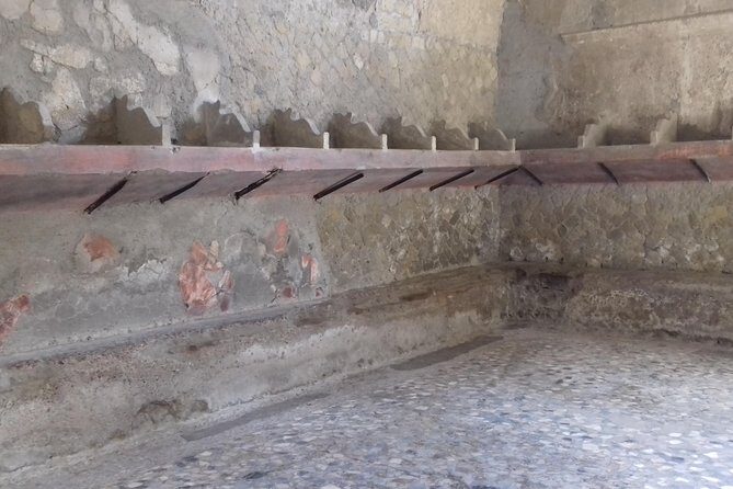 Herculaneum and the Amalfi Coast(Sorrento-Positano) - Rain, delays, and real-life reliability