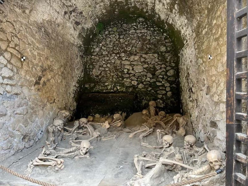HERCULANEUM AND VESUVIUS: PRESTIGE TOUR FROM NAPLES - Comfort, Shoes, and Small Prep That Makes a Big Difference