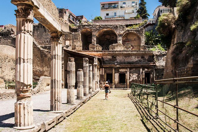 Herculaneum Guided Group Tour from Naples - Timing, Crowd Control, and Why Herculaneum Feels Different