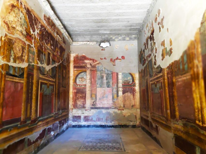 Herculaneum: Half-Day Guided Trip from Naples - Getting There From Naples: The Set Meeting Point Advantage
