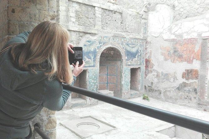 Herculaneum Private Guided Tour Led by a Local Top-rated Guide - All inclusive - Why Herculaneum hits different than Pompeii
