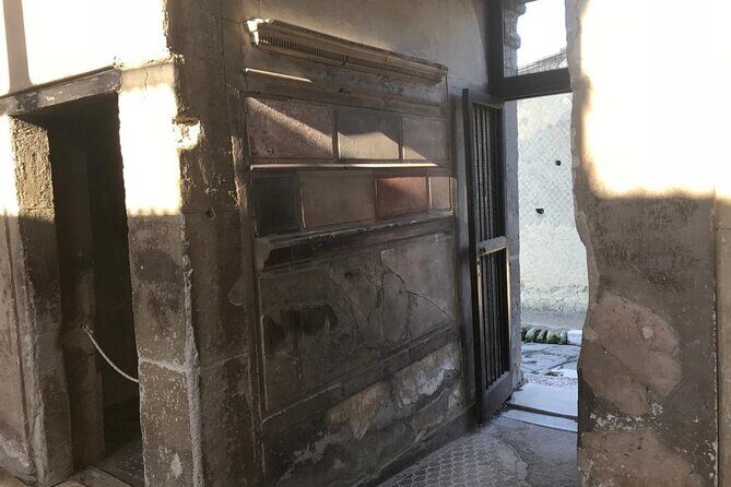 Herculaneum - Private Tour (skip-the-line admission included) - Herculaneum in Two Hours: The Pace That Makes It Work