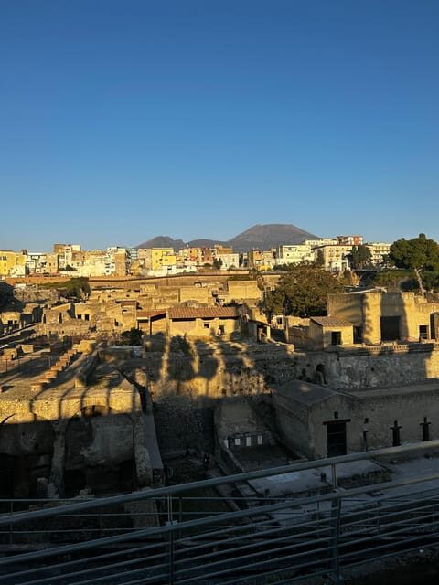 Herculaneum - Small Group Tour (admission included) - How the 79 A.D. eruption shapes what you see on the ground