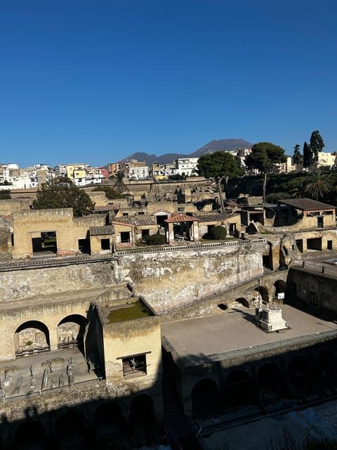 Herculaneum - Small Group Tour (admission included) - The boat museum: the sea side of Herculaneum