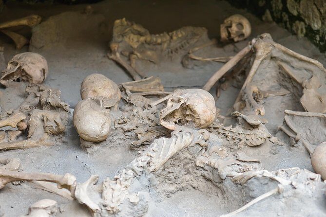 Herculaneum small group tour with an archaeologist - skip the line - The Archaeologist-Led, 2-Hour Format (and what you gain)