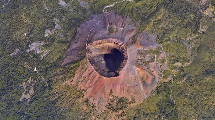 Mount Vesuvius: Skip-the-Line Ticket and Smart Digital Guide - Planning your time: 2.5 hours isn’t all hiking
