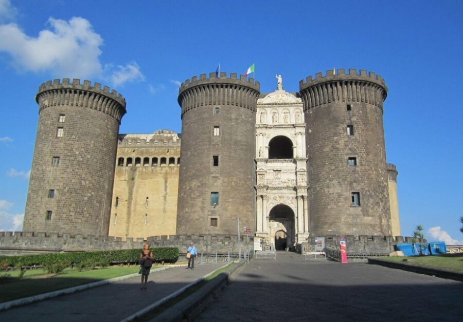 Naples: Naples, Pompeii, and Vesuvius Full-Day Tour - Transport and group flow: where the day can feel confusing