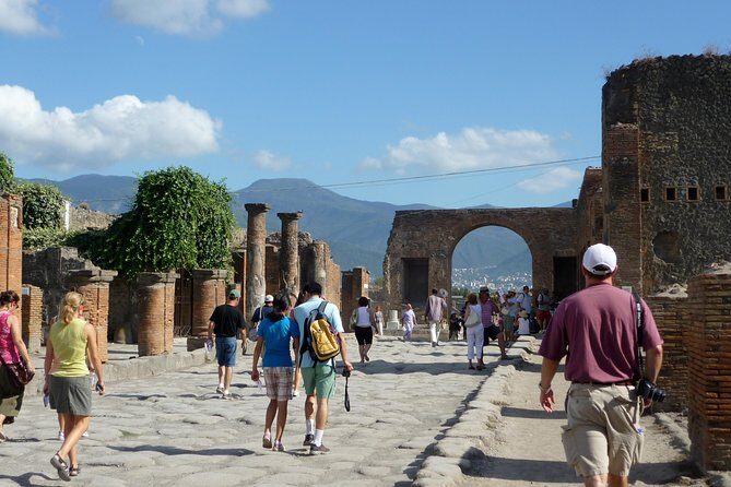 Naples: Pompeii & Mt Vesuvius All-Inclusive Small Group w/ Lunch - Key things I’d look for before you book