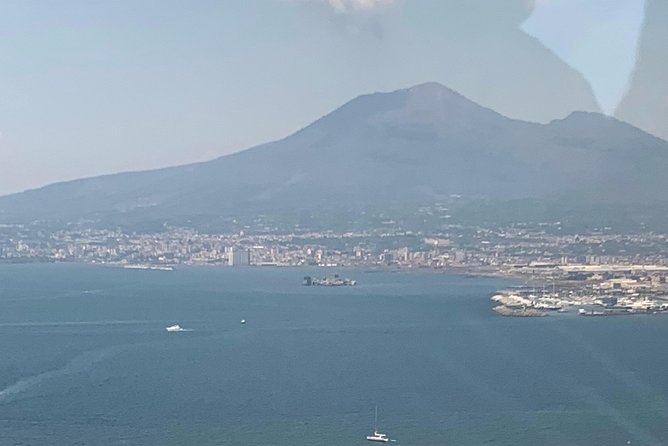 Pizza Tour | Vesuvius & Pompeii included pizza with driver - Pizza lunch in Naples: included, no restaurant searching