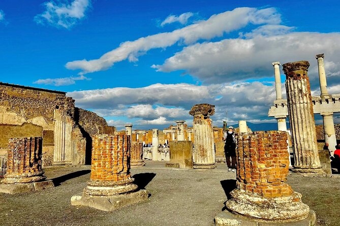 Pompeii and Herculaneum from Sorrento or Naples - From Sorrento or Naples: Your 8-hour day in Vesuvius country