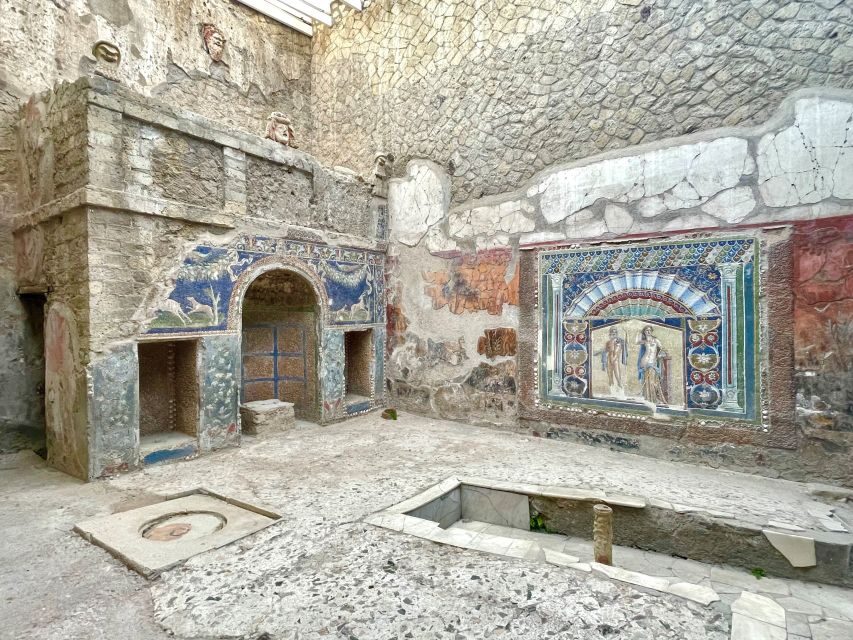 Pompeii and Herculaneum: Guided Tour with an Archaeologist - Key things to know before you go