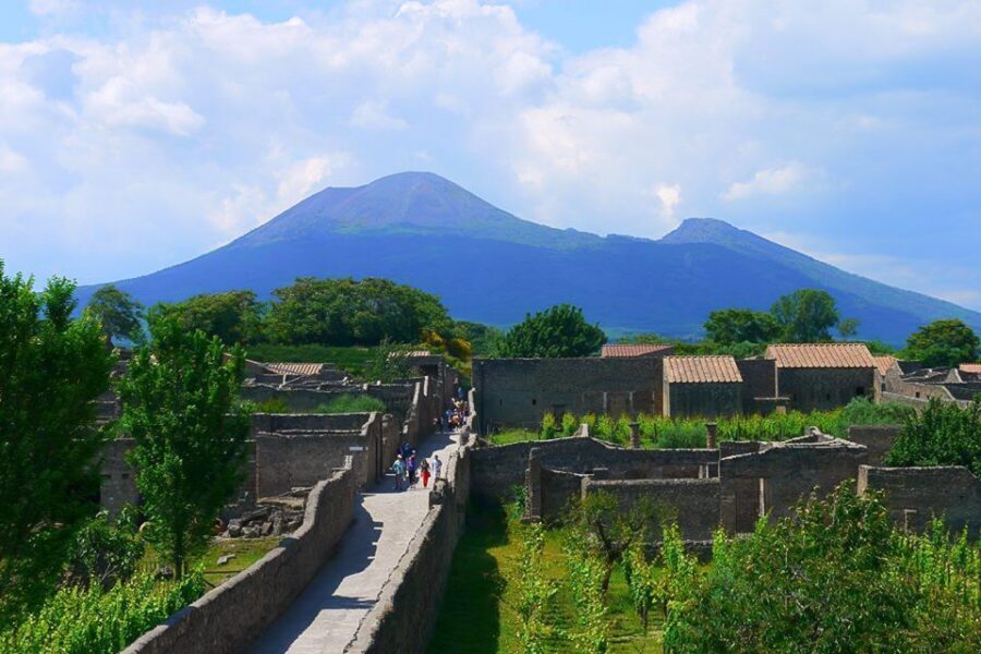 Pompeii and Vesuvius Full-Day Tour from Amalfi Coast - Timing That Helps You Enjoy It (Not Just Survive It)