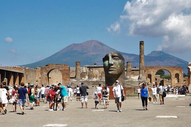 Pompeii and Vesuvius Tour with Pickup - Vintage classic van + small group: the comfort edge