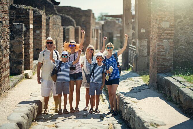 Pompeii, Herculaneum & Mt Vesuvius Private Tour from Naples - Lunch time: free time at your own expense