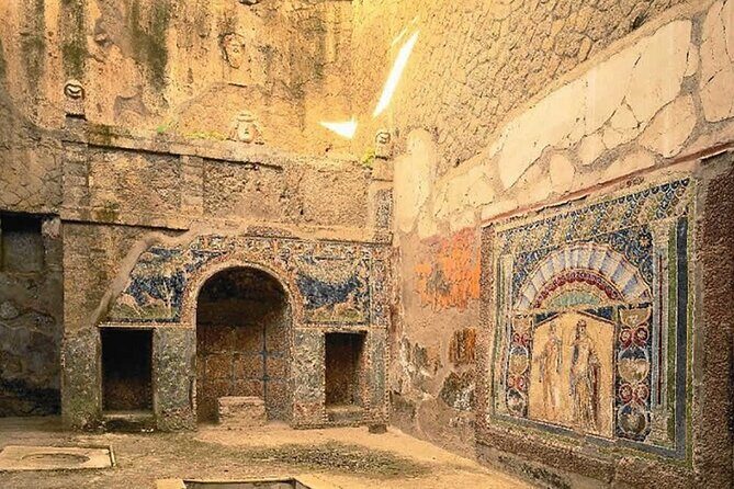 Pompeii & Herculaneum Private Tour: Fast-Track, Winery & Lunch - Should You Book This Pompeii and Herculaneum Private Tour?