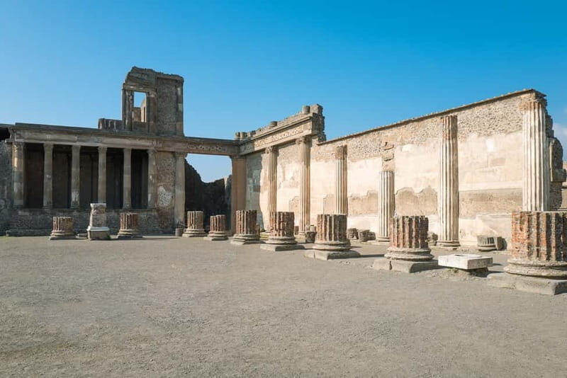 Pompeii & Herculaneum Tour with an archeologist - Pompeii’s Streets With an Archaeologist Guide: Learning to Read the City