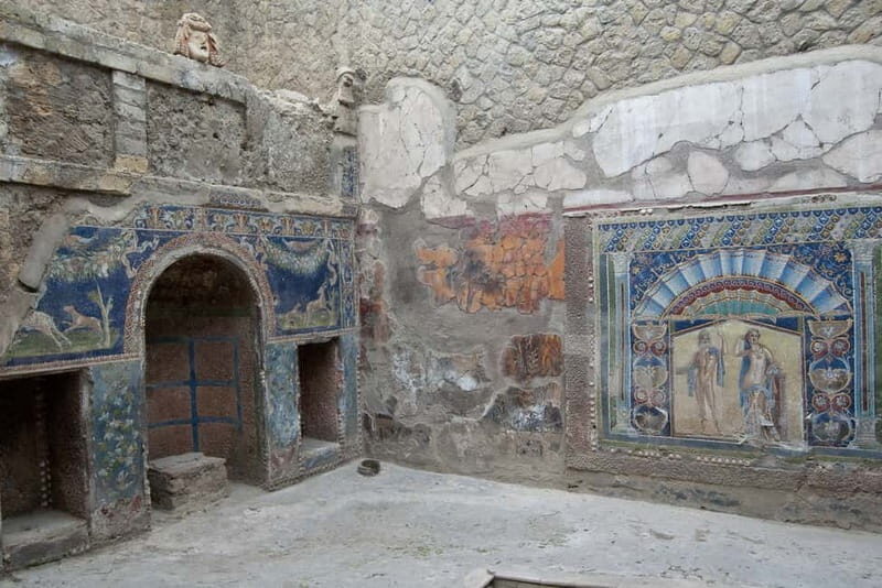 Pompeii & Herculaneum Tour with an archeologist - Mosaics, Charred Furniture, and the Details You Actually Remember