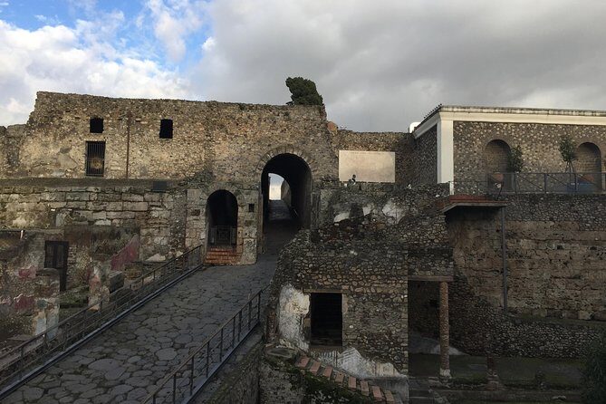 Pompeii-Herculaneum-Wine tour from Sorrento, with licensed guide included - Getting from Sorrento: the real value is the stress-free ride