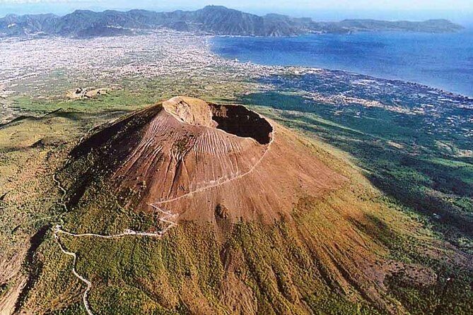 Pompeii Ruins & Wine Tasting with Lunch on Vesuvius with Private Transfer - Optional Stops: Herculaneum And Vesuvius National Park