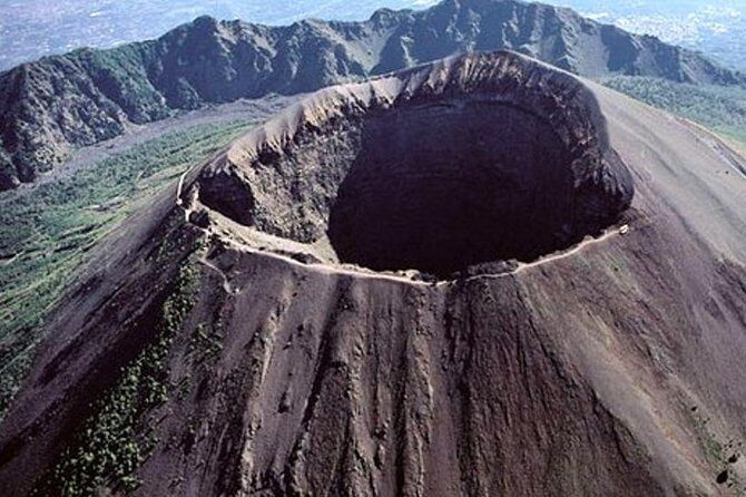Pompeii Vesuvius Sorrento from Naples - Comfort And Group Size: Double Vans, Minibuses, And Real Logistics