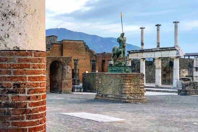 Pompeii & Vesuvius with Lunch & Wine Tasting from Positano - Food, Wine, and the Real Value of Included Admission