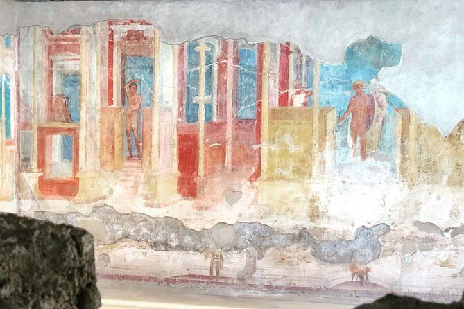 Pompeii & Vesuvius with Lunch & Wine Tasting from Positano - Pompeii Archaeological Park: Seeing the Basilica and Forum Up Close