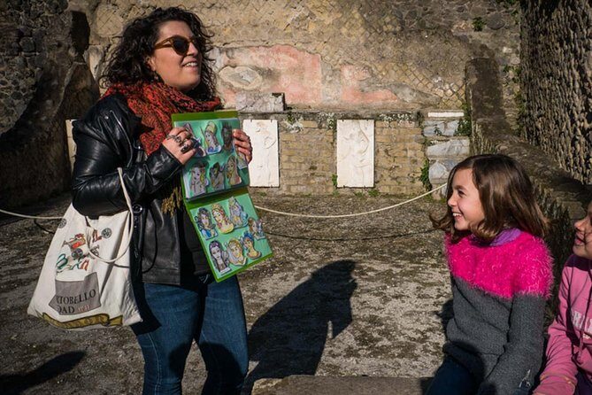 Private Herculaneum for Families: Kids Archaeology Adventure - Your Guide Makes the Difference: Blue Badge English for Kids