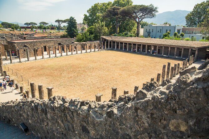 Private Skip-the-line Pompeii & Mt. Vesuvius Tour from Sorrento - Stabian Baths: Roman leisure with real damage