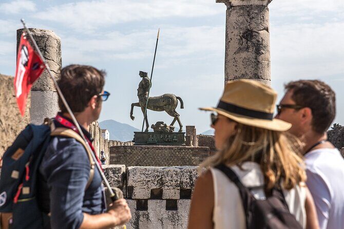 Private Skip-the-line Pompeii & Mt. Vesuvius Tour from Sorrento - Forum highlights: the city’s center, explained fast