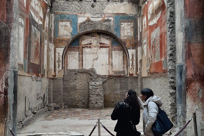 Private Walking Tour through the Historical City of Herculaneum - Stop-by-stop: the Roman world in 10–15 minute blocks