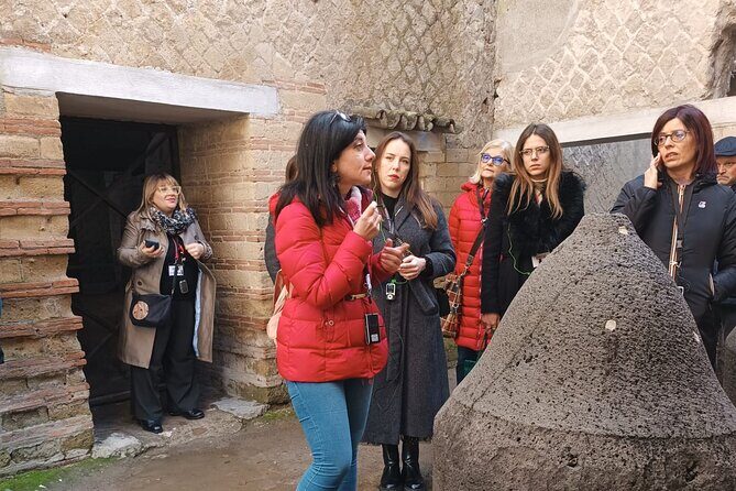 Private Walking Tour through the Historical City of Herculaneum - Meeting point and what to expect on the ground