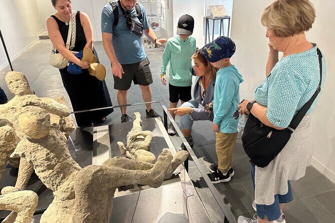Shore Excursion Tour for Kids from Naples Port to Pompeii and Vesuvius - Staying comfortable: smart casual dress and heat management