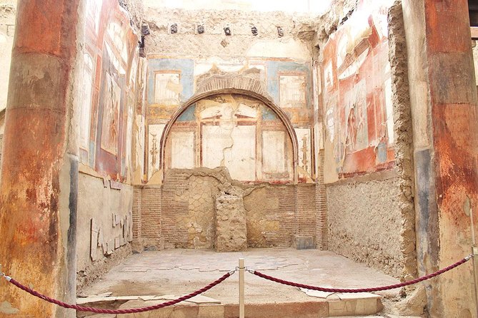 Skip the Line Half Day Private Tour of Herculaneum Highlights with Local Guide - Key highlights I’d prioritize